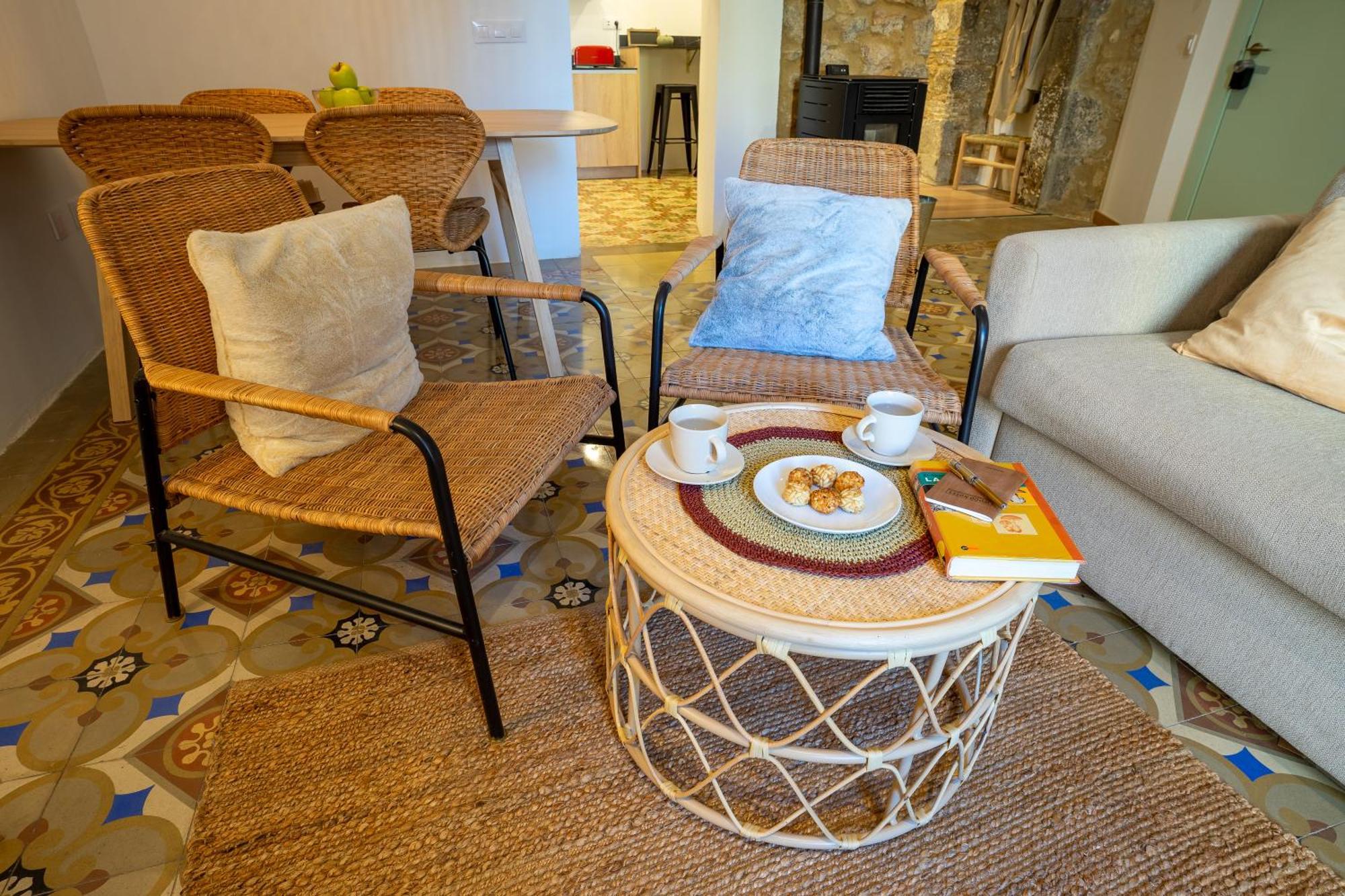 Empordanna, Apartamento Con Encanto En El Corazon Del Emporda Torroella de Montgrí Kültér fotó