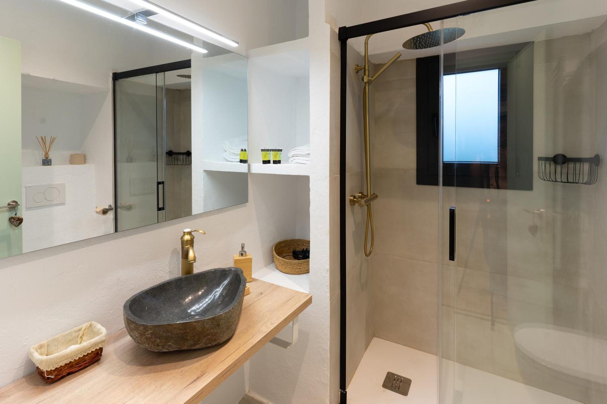 Empordanna, Apartamento Con Encanto En El Corazon Del Emporda Torroella de Montgrí Kültér fotó